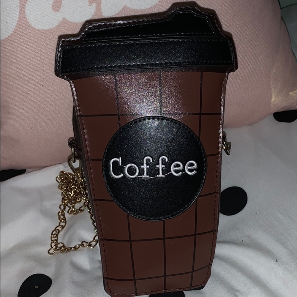 SOLD🚨 Brown “coffee” crossbody bag 🤎